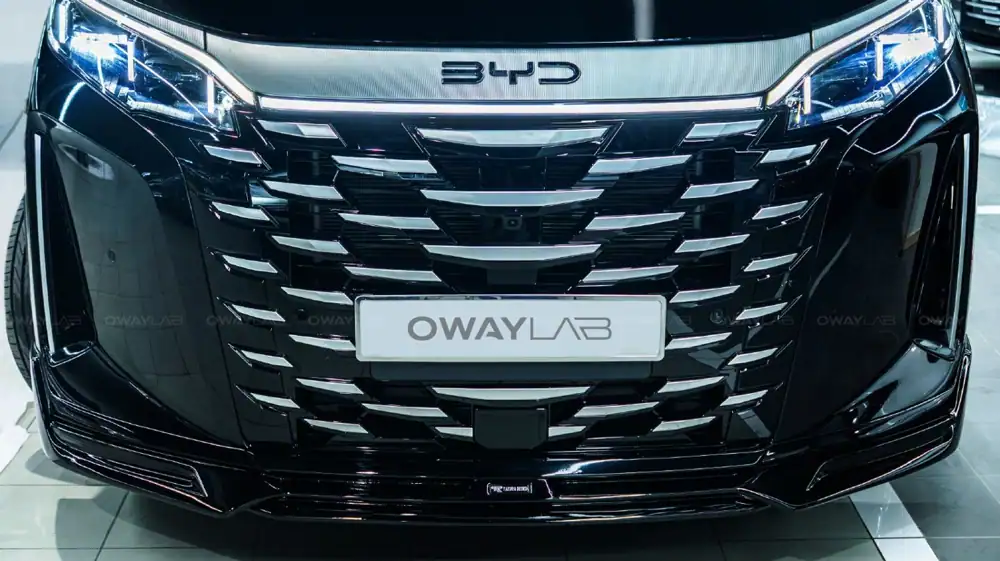 BYD M9 lắp bodykit OwayLab ảnh 5
